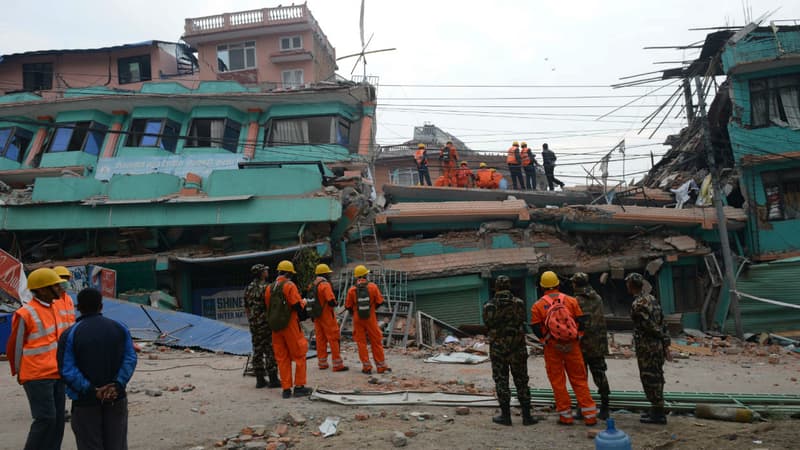 Deux Français sont morts dans la capitale népalaise, Katmandu après le violent séisme de la semaine dernière.