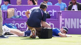 Andy Murray blessé au Queen's, en juin 2024.