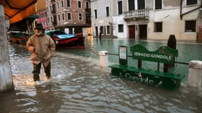Une rue de Venise inondée le 8 décembre 2020