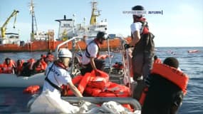 A bord de l’Aquarius venant en aide aux migrants en Méditerranée
