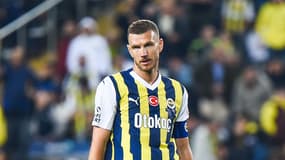 Edin Dzeko le 3 avril 2024 avec Fenerbahçe
