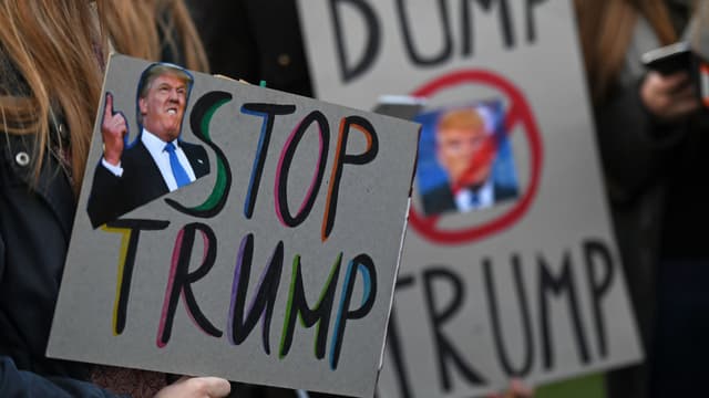 Une manifestation d'opposants à Donald Trump le 20 février 2017