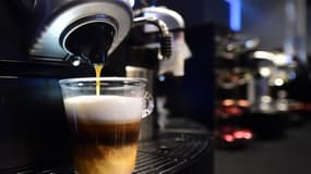 Nespresso ne veut pas perdre ses clients qui souhaitent déguster un café à n'importe quelle heure.