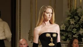 Défilé  Schiaparelli à la fashion week de Paris le 2 mars 2023