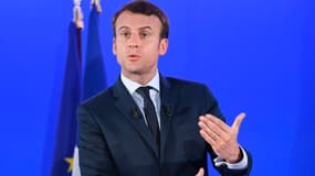 Emmanuel Macron apparaît à la fois capable de réformer en douceur et plus fortement. 