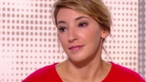 Nadia Daam sur le plateau de l'émission 28 minutes