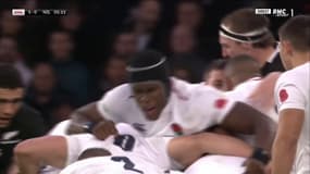 Le public de Twickenham entonne "Swing Low Sweet Char   iot" sur le haka des All Blacks