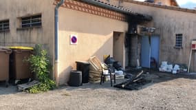 Un feu d'origine électrique s'est déclenché dans le restaurant du plan d'eau de la Germanette à Serres (Hautes-Alpes), le dimanche 22 août 2021.