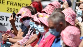 Des spectateurs sur le Tour de France 2020