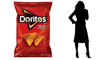Les chips pour femmes seraient commercialisées par la marque Doritos.
