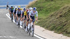 Le groupe des favoris lors de la 10e étape de la Vuelta, le 2 septembre 2025