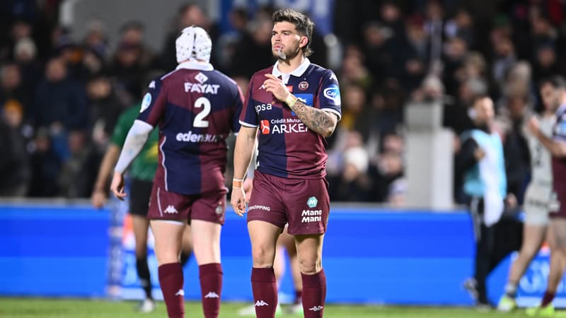 Info RMC Sport. Top 14: blessé au mollet, Jalibert pourrait manquer de grandes échéances