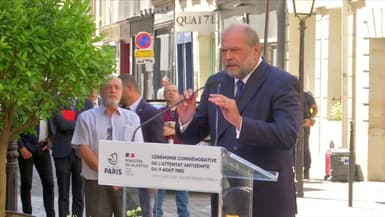 Éric Dupond-Moretti rend hommage aux victimes de l'attentat de la rue des Rosiers à Paris