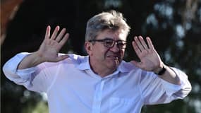 Jean-Luc Mélenchon, a rappelé que les groupes de gauche avaient jusqu'à dimanche 17h00 pour déposer leur motion.