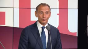 Le député RN Laurent Jacobelli invité des Grandes Gueules le 26 août 2025.