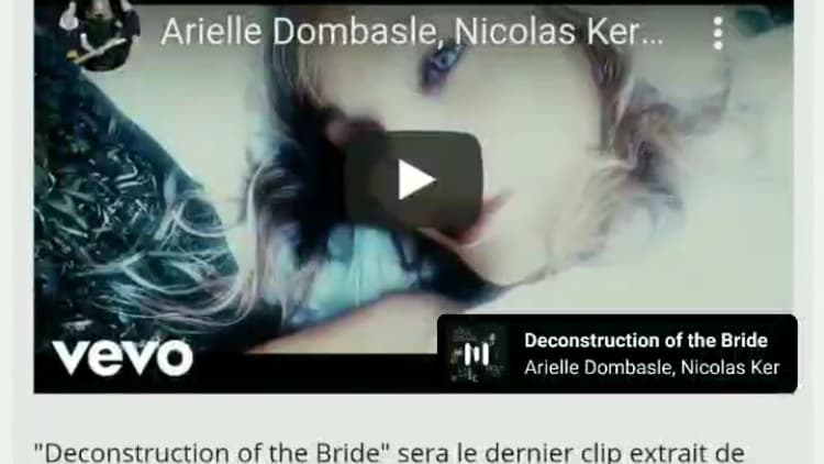 Story Instagram Arielle Dombasle.