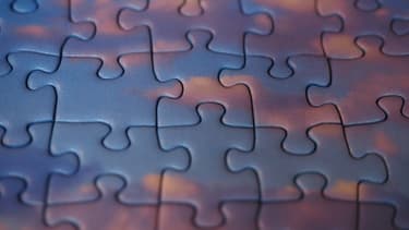 Le problème de traiter des volumes de données de plus en plus volumineux dans des clouds verticalisés, va être ensuite de rendre interopérables toutes ces plateformes spécialisées disjointes.