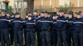 Hommage national à Arnaud Beltrame: une minute de silence observée dans les gendarmeries et commissariats