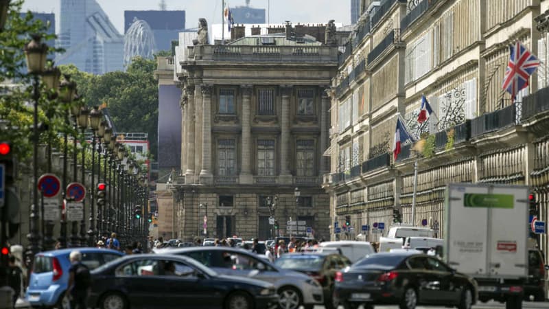 Anne Hidalgo a réaffirmé le 10 juin sa volonté de bannir de Paris tous les véhicules diesel d'ici à 2020.
