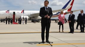 Emmanuel Macron lors de son discours sur la base d'Andrews, le lundi 23 avril 2018