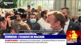 "Ce n'est pas au Président de commenter les débats": Emmanuel Macron refuse de se prononcer sur Éric Zemmour