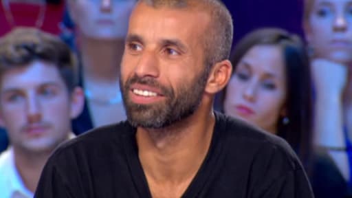 Nadir Dendoune sur le plateau du Grand journal, en septembre 2012.