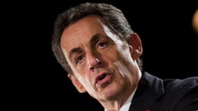 Nicolas Sarkozy cherche à convaincre son auditoire à Franconville, lundi 19 septembre.
