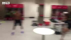 Neymar, Dani Alves, Thiago Silva et Marcelo se défient dans les vestiaires
