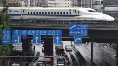 Les trains japonais sont particulièrement ponctuels.