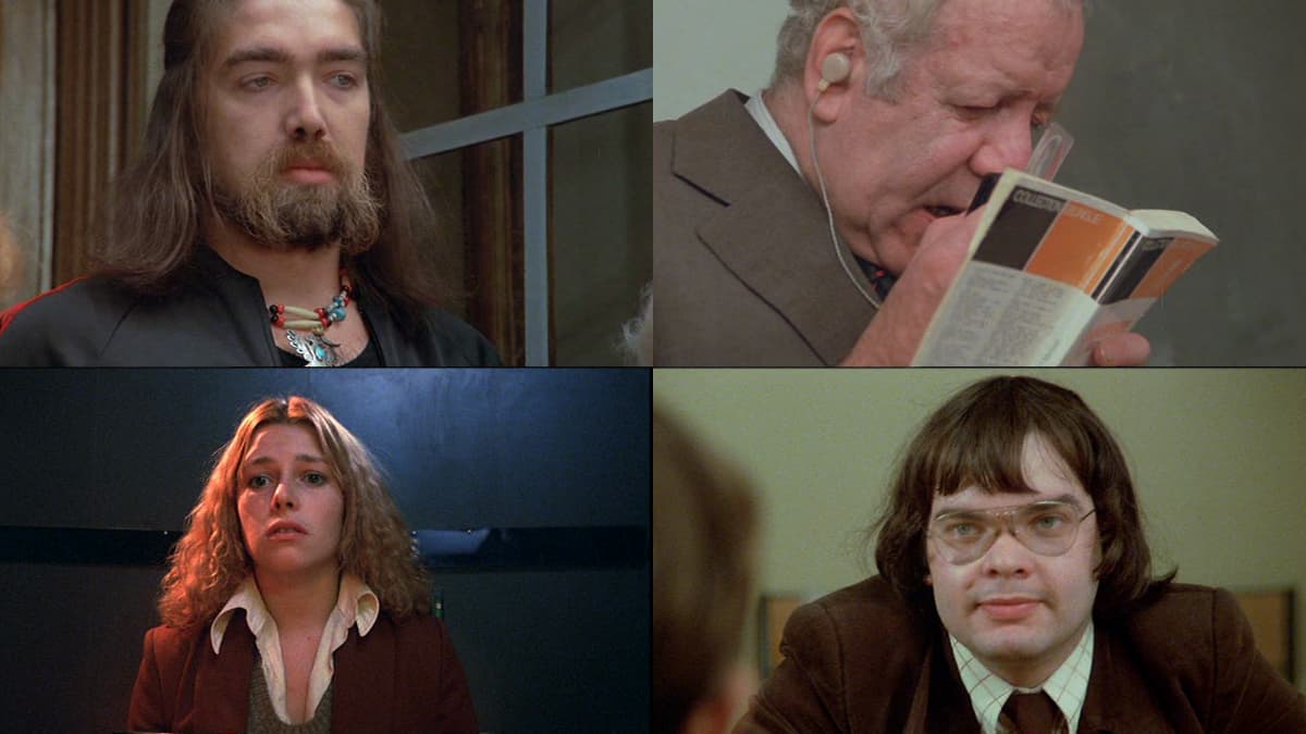 Les acteurs des "Sous-Doués": Dominique Hulin (le prof de gym), Hubert Deschamps (le prof de math et d'anglais), Françoise Michaud (Caroline) et Gaëtan Bloom (Gaëtan).