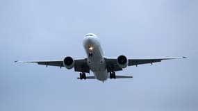 Un Boeing 777-300ER d'Air France-KLM en phase d'approche  pour se poser à Roissy-Charles de Gaulle le 3 juin 2021