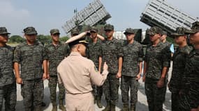 La Chine a condamne la vente à Taïwan de systèmes de missiles américains approuvée vendredi par Washington.