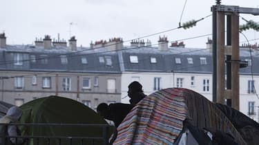 Image de l'évacuation du camp de migrants porte de la Chapelle en juin 2016.