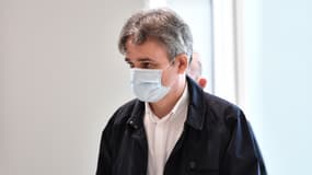 Laurent Sourisseau, dit "Riss", à son arrivée au tribunal pour le procès des attentats de janvier 2015, le 9 septembre 2020.