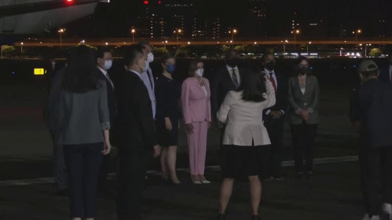La cheffe des députés américains, Nancy Pelosi, a atterri à Taïwan