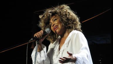 Tina Turner en concert à Birmingham en 2009.