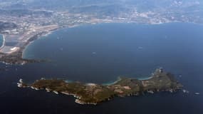 Vue aérienne de l'île de Porquerolles.