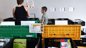 Une prime de Noël exceptionnelle de 115 à 200 euros pour les familles monoparentales. 