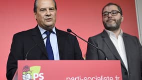 Jean-Christophe Cambadélis et Rachid Temal, lors d'une conférence de presse sur la primaire à gauche, jeudi 8 décembre.