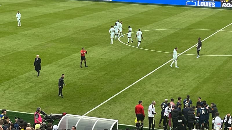 Brésil-France: pourquoi les joueurs ont eu droit à une pause fraîcheur alors qu'il faisait 13 degrés