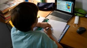 "Bug"... ou "cyberattaque"? L'école à la maison (re)commence avec des problèmes informatiques