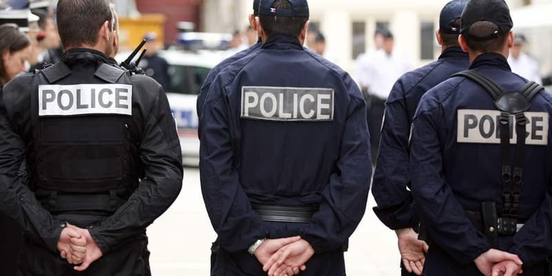 Des policiers à Paris (illustration) 