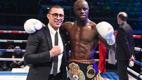 Brahim Asloum (à gauche) avec Yvan Mendy en décembre 2019 à Levallois