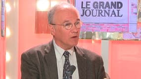 Gilles Carrez sur le plateau du Grand Journal d'Hedwige Chevrillon le 8 avril 2013