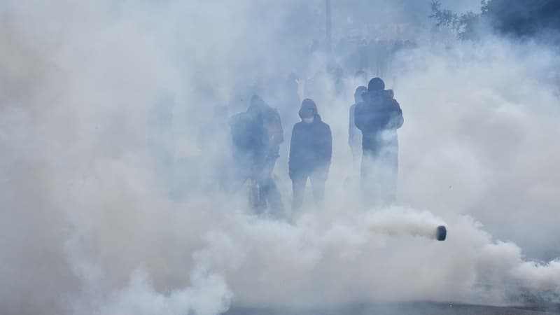 Heurts en marge d'une manifestation contre la loi Travail, à Nantes, le 28 avril 2016.