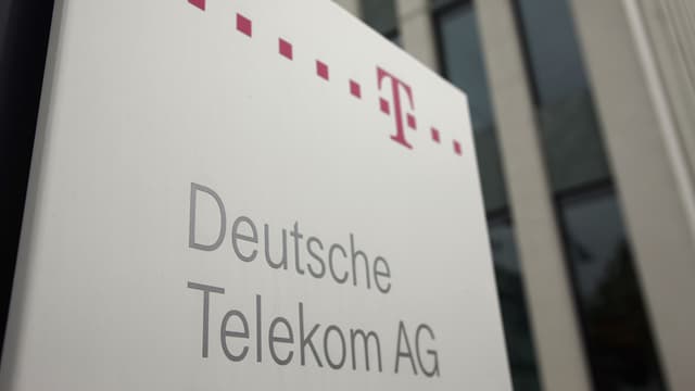 Deutsche Telekom accuse Google d'utiliser Android pour promouvoir ses propres produits.