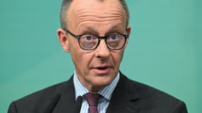 Friedrich Merz, en conférence de presse à Berlin, en Allemagne, le 3 mars 2025