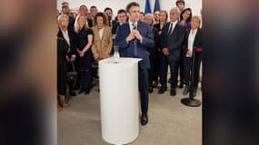 Macron s'adresse à son QG de campagne 2022