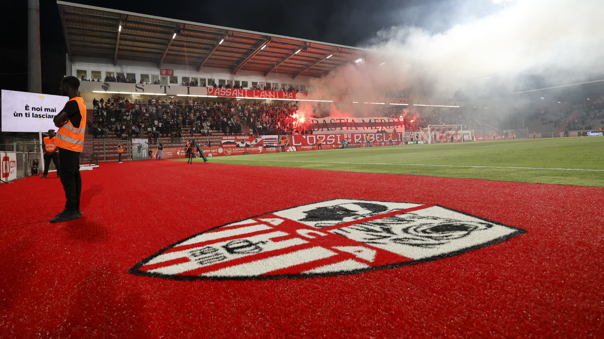 NATIONAL 1: CLUB HISTORIQUE DU FOOTBALL FRANÇAIS, L'AC AJACCIO DÉPOSE LE BILAN