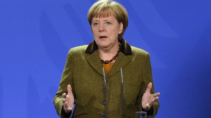 "il y a plus d'avantages (...) à avancer ensemble que lorsque chacun règle ses problèmes pour soi", a déclaré la chancelière allemande.
